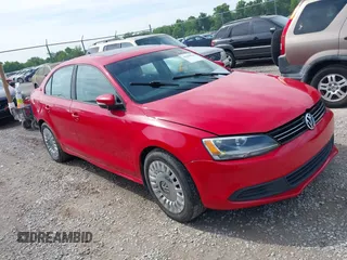 2011 Volkswagen Jetta TDI с VIN 3VWLL7AJ0BM067943, выставлен на аукционе IAAI как лот 42294960 с пробегом 139 607 миль миль и . История ставок и продаж доступна на DreamBid. Изображение 1.