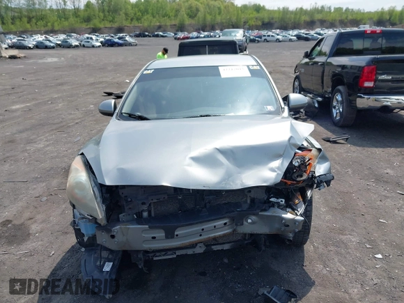 2013 Mazda 3 i Touring with VIN JM1BL1L74D1819981, listed as a IAAI auction lot 42212015 with 225,059 mi miles and . Bid and sale history available at DreamBid. Image 12.