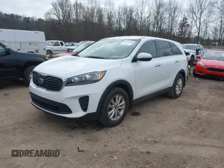 2020 Kia Sorento LX with VIN 5XYPG4A39LG642824, listed as a IAAI auction lot 41358841 with 111,391 mi miles. Bid and sale history available at carsss.com. Image 17.