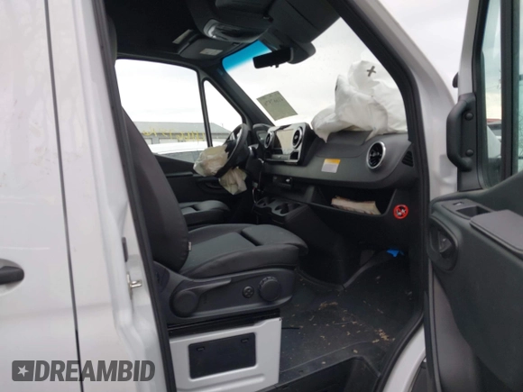 2024 Mercedes-Benz Sprinter Cargo Cargo with VIN W1Y4NDHYXRP739025, listed as a IAAI auction lot 41667576 with 12,431 mi miles and . Bid and sale history available at carsss.com. Image 5.