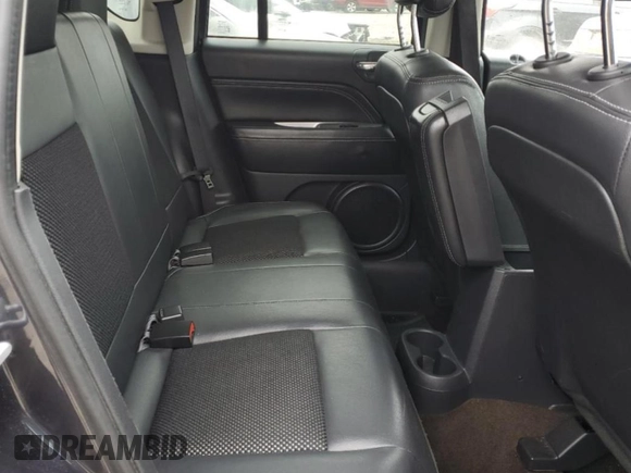 2014 Jeep Compass High Altitude with VIN 1C4NJCEA3ED643268, listed as a Copart auction lot 86148574 with 153,481 mi miles and Non Repairable. Bid and sale history available at carsss.com. Image 11.