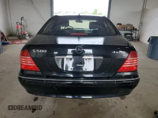 2005 Mercedes-Benz S 500 z VIN WDBNG84J15A451327, wystawiony jako Copart lot #55276855 z przebiegiem 65 698 mil mil oraz Czysty tytuł • Clean title. Historia ofert i sprzedaży dostępna na DreamBid. Obrazek 6.