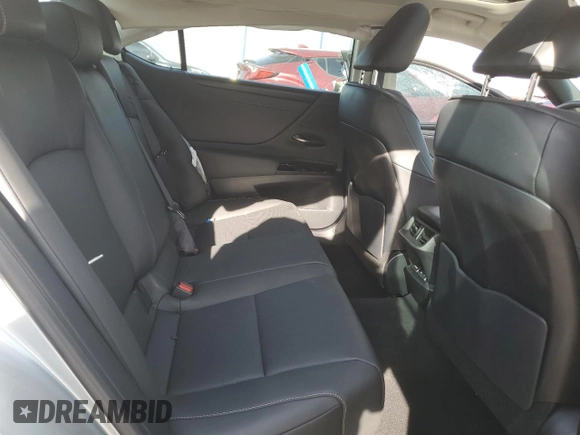 2024 Lexus ES 350 with VIN 58ADZ1B18RU160379, listed as a Copart auction lot 50264315 with 9,211 mi miles and Salvage title. Bid and sale history available at DreamBid. Image 10.