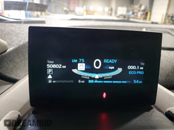 2015 BMW i3 с VIN WBY1Z4C54FV502402, выставлен на аукционе Copart как лот 43803475 с пробегом 50 802 миль миль и Списание • Salvage title. История ставок и продаж доступна на DreamBid. Изображение 9.