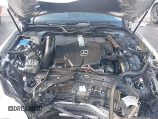 2006 Mercedes-Benz CLS-Class with VIN WDDDJ75X76A062548, listed as a IAAI auction lot 40212012 with 117,233 mi miles. Bid and sale history available at carsss.com. Image 10.