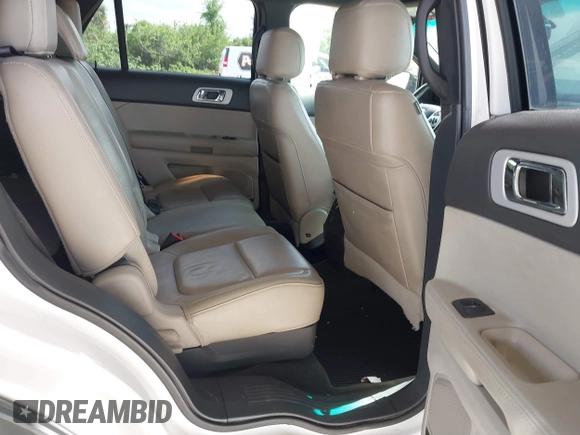 2011 Ford Explorer XLT with VIN 1FMHK7D83BGA41444, listed as a IAAI auction lot 41965742 with 101,633 mi miles and . Bid and sale history available at DreamBid. Image 8.