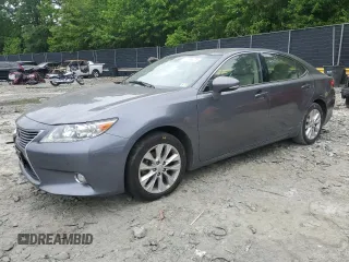 2014 Lexus ES 300h z VIN JTHBW1GGXE2056036, wystawiony jako Copart lot #57769275 z przebiegiem 252 000 mil mil oraz Szkoda całkowita • Salvage title. Historia ofert i sprzedaży dostępna na DreamBid. Obrazek 1.