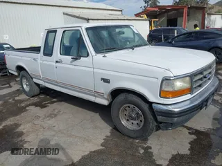 1996 Ford F-150 with VIN 1FTEX15H9TKA56551, listed as a IAAI auction lot 41674788 with 314,443 mi miles. Bid and sale history available at carsss.com. Image 1.