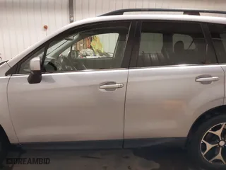 2016 Subaru Forester 2.0XT Premium with VIN JF2SJGDC4GH551225, listed as a IAAI auction lot 40831025 with 70,996 mi miles. Bid and sale history available at carsss.com. Image 15.