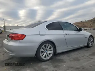 2013 BMW 3 Series 328i with VIN WBAKE3C58DE771511, listed as a Copart auction lot 82279174 with 106,193 mi miles and Salvage Title. Bid and sale history available at DreamBid. Image 3.