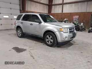 2012 Ford Escape XLT с VIN 1FMCU9DG5CKC35253, выставлен на аукционе IAAI как лот 42281049 с пробегом 160 914 миль миль и . История ставок и продаж доступна на DreamBid. Изображение 1.