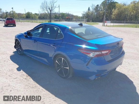 2019 Toyota Camry XSE with VIN 4T1B61HK3KU286288, listed as a IAAI auction lot 41728036 with 46,921 mi miles. Bid and sale history available at carsss.com. Image 3.