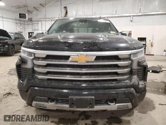 2024 Chevrolet Silverado 1500 High Country with VIN 1GCUDJEL1RZ168530, listed as a Copart auction lot 47523285 with 12,263 mi miles and Salvage Title. Bid and sale history available at DreamBid. Image 5.