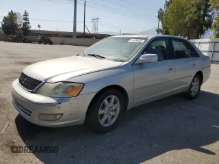 2001 Toyota Avalon XL z VIN 4T1BF28B81U170363, wystawiony jako Copart lot #61434495 z przebiegiem 289 591 mil mil oraz Czysty tytuł • Clean title. Historia ofert i sprzedaży dostępna na DreamBid. Obrazek 1.