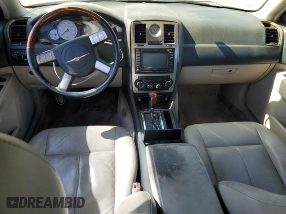 2005 Chrysler 300 with VIN 2C3AA53G45H528705, listed as a Copart auction lot 55176745 with 172,422 mi miles and Clean Title. Bid and sale history available at carsss.com. Image 8.