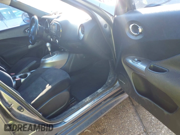 2013 Nissan Juke SV with VIN JN8AF5MR2DT210634, listed as a IAAI auction lot 42212941 with 179,823 mi miles and . Bid and sale history available at carsss.com. Image 5.