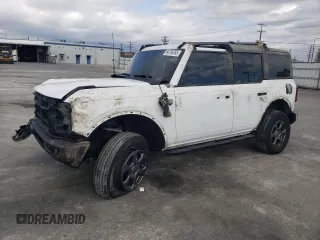 2022 Ford Bronco с VIN 1FMDE5BH0NLB17470, выставлен на аукционе Copart как лот 54794285 с пробегом 113 050 миль миль и Списание • Salvage title. История ставок и продаж доступна на DreamBid. Изображение 1.
