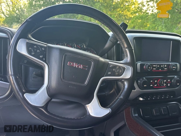 2015 GMC Sierra 1500 SLT with VIN 3GTU2VEC0FG239547, listed as a Copart auction lot 54957305 with 135,497 mi miles and Clean Title. Bid and sale history available at DreamBid. Image 9.