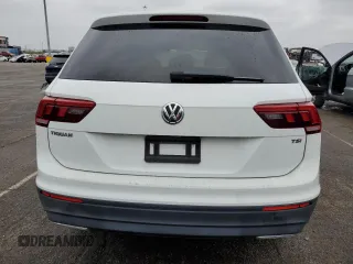2018 Volkswagen Tiguan S z VIN 3VV1B7AXXJM056479, wystawiony jako Copart lot #53113125 z przebiegiem 99 367 mil mil oraz Szkoda całkowita • Salvage title. Historia ofert i sprzedaży dostępna na DreamBid. Obrazek 6.