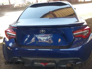 2017 Toyota 86 z VIN JF1ZNAA11H9706848, wystawiony jako IAAI lot #42097158 z przebiegiem 76 251 mil mil oraz . Historia ofert i sprzedaży dostępna na DreamBid. Obrazek 17.