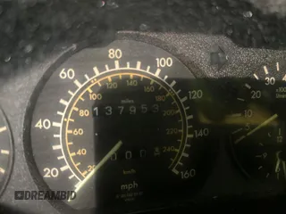 1984 Mercedes-Benz 500 z VIN WDBCA37A9EA027109, wystawiony jako Copart lot #74401344 z przebiegiem 137 953 mil mil oraz Tytuł czysty. Historia ofert i sprzedaży dostępna na DreamBid. Obrazek 8.