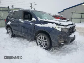 2025 Honda Passport EX-L z VIN 5FNYF8H55SB005439, wystawiony jako Copart lot #87375214 z przebiegiem 2575 mil mil oraz Szkody całkowita. Historia ofert i sprzedaży dostępna na DreamBid. Obrazek 4.