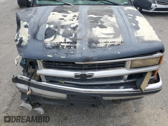 1998 Chevrolet Silverado 3500 z VIN 1GCGC33R1WF060103, wystawiony jako Copart lot #73384094 z przebiegiem 362 070 mil mil oraz Szkoda całkowita • Salvage title. Historia ofert i sprzedaży dostępna na DreamBid. Obrazek 11.