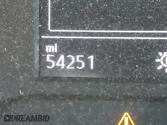 2020 Volkswagen Jetta S z VIN 3VWCB7BU8LM008555, wystawiony jako IAAI lot #41986229 z przebiegiem 54 251 mil mil oraz . Historia ofert i sprzedaży dostępna na DreamBid. Obrazek 15.