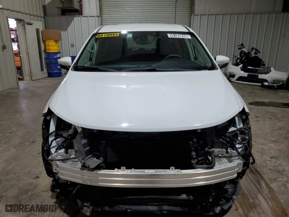 2023 Chrysler Pacifica Hybrid Touring L with VIN 2C4RC1L70PR608758, listed as a Copart auction lot 45183845 with 38,461 mi miles and Salvage Title. Bid and sale history available at carsss.com. Image 5.
