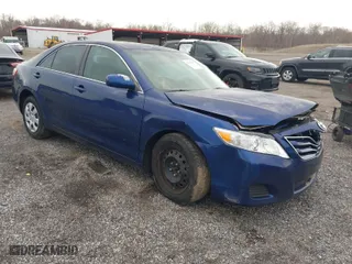 2010 Toyota Camry with VIN 4T1BF3EK0AU575272, listed as a IAAI auction lot 41912475 with 182,861 mi miles. Bid and sale history available at carsss.com. Image 1.