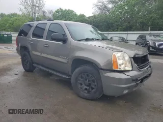 2007 GMC Yukon SLT with VIN 1GKFK13007J117446, listed as a Copart auction lot 55974665 with 204,785 mi miles and Salvage title. Bid and sale history available at DreamBid. Image 4.