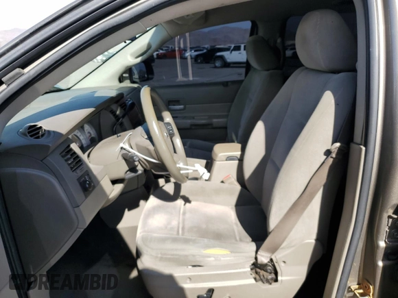 2004 Dodge Durango SLT with VIN 1D4HD48N84F199268, listed as a Copart auction lot 75510284 with 172,320 mi miles and Salvage title. Bid and sale history available at DreamBid. Image 7.