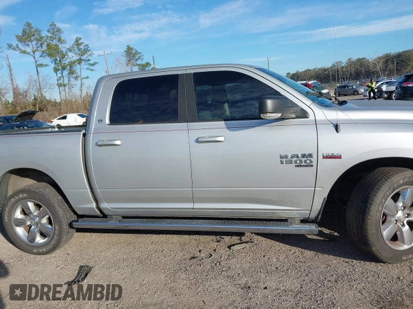 2019 Ram 1500 Classic Lone Star with VIN 1C6RR7LT1KS559924, listed as a IAAI auction lot 41360427 with 53,344 mi miles. Bid and sale history available at carsss.com. Image 13.