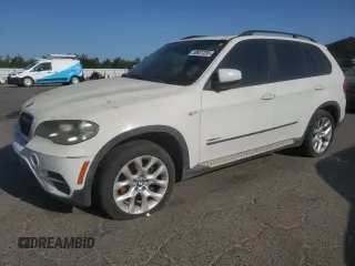 2012 BMW X5 35i z VIN 5UXZV4C50CL755352, wystawiony jako Copart lot #59927235 z przebiegiem 175 420 mil mil oraz Czysty tytuł • Clean title. Historia ofert i sprzedaży dostępna na DreamBid. Obrazek 1.