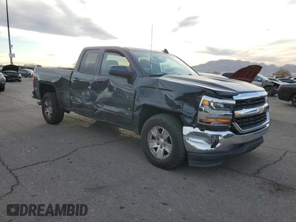 2017 Chevrolet Silverado 1500 LT with VIN 1GCRCREC5HZ173218, listed as a Copart auction lot 84840774 with 182,136 mi miles and Salvage Title. Bid and sale history available at DreamBid. Image 4.