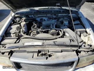 2003 GMC Sonoma SLS with VIN 1GTDT19X538159245, listed as a Copart auction lot 70503874 with 150,249 mi miles and Clean Title. Bid and sale history available at carsss.com. Image 11.