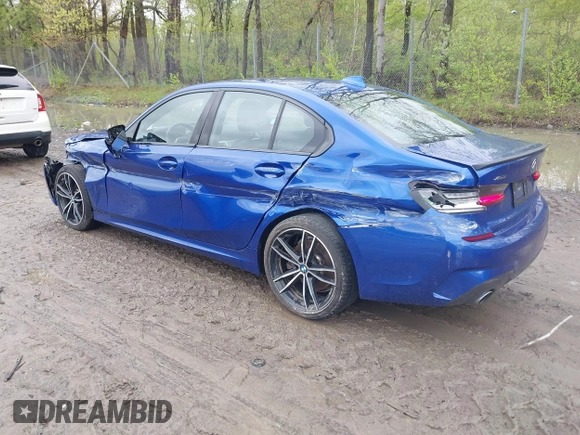 2019 BMW 3 Series 330i xDrive with VIN WBA5R7C55KAE82585, listed as a IAAI auction lot 42178005 with 50,719 mi miles and . Bid and sale history available at DreamBid. Image 3.