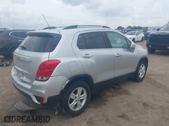 2017 Chevrolet Trax LT with VIN KL7CJLSB5HB220984, listed as a IAAI auction lot 42139289 with 149,104 mi miles and . Bid and sale history available at carsss.com. Image 4.