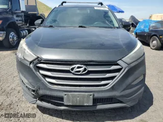2017 Hyundai Tucson SE Plus with VIN KM8J33A42HU268238, listed as a Copart auction lot 53924795 with 210,001 mi miles and Clean Title. Bid and sale history available at carsss.com. Image 5.