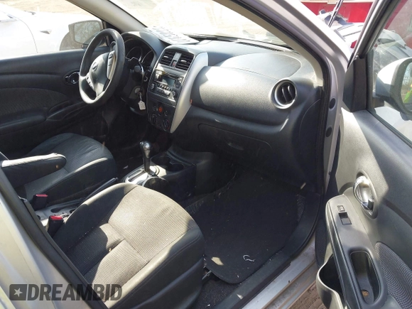 2016 Nissan Versa S Plus with VIN 3N1CN7AP5GL854811, listed as a IAAI auction lot 41903262 with 179,494 mi miles. Bid and sale history available at carsss.com. Image 5.
