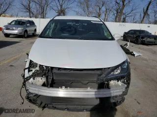 2018 Chrysler Pacifica Touring L with VIN 2C4RC1BG4JR211577, listed as a Copart auction lot 49808885 with 123,246 mi miles and Salvage Title. Bid and sale history available at carsss.com. Image 5.