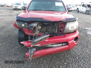 2009 Toyota Tacoma with VIN 5TETX22N09Z649176, listed as a IAAI auction lot 41026156 with 176,548 mi miles. Bid and sale history available at carsss.com. Image 6.
