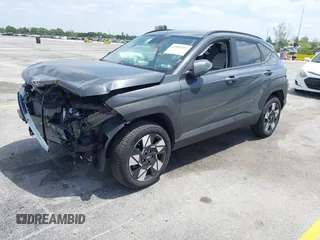 2025 Hyundai Kona SEL with VIN KM8HBCAB2SU211786, listed as a IAAI auction lot 42082953 with 15,686 mi miles and . Bid and sale history available at carsss.com. Image 19.