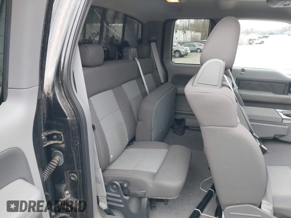 2004 Ford F-150 STX with VIN 1FTRX14W84NB75113, listed as a IAAI auction lot 41839952 with 75,001 mi miles and . Bid and sale history available at DreamBid. Image 8.