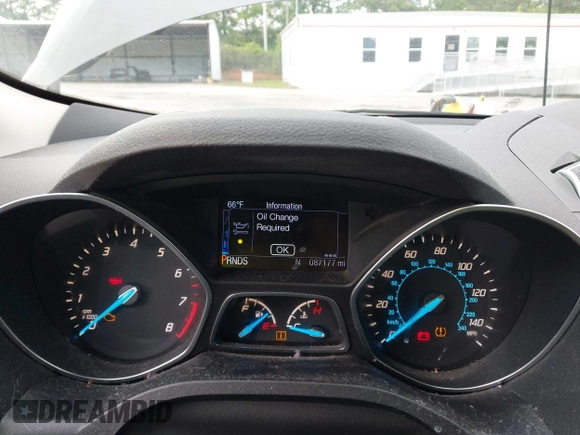 2016 Ford Escape SE with VIN 1FMCU0GX3GUC05279, listed as a IAAI auction lot 42142557 with 87,177 mi miles. Bid and sale history available at carsss.com. Image 7.