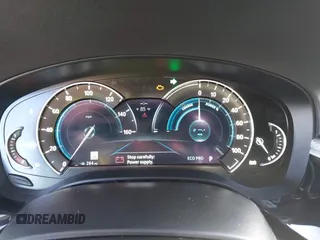 2019 BMW 5 Series 530e iPerformance with VIN WBAJA9C55KB254885, listed as a IAAI auction lot 41398164 with 62,781 mi miles. Bid and sale history available at carsss.com. Image 7.