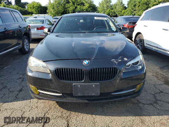 2013 BMW 5 Series 528i xDrive with VIN WBAXH5C57DDW14647, listed as a Copart auction lot 62953695 with 169,448 mi miles and Non repairable. Bid and sale history available at DreamBid. Image 5.