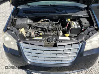 2008 Chrysler Town & Country Touring with VIN 2A8HR54P28R687022, listed as a Copart auction lot 52351225 with 195,954 mi miles and Salvage Title. Bid and sale history available at carsss.com. Image 12.