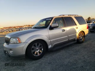 2003 Lincoln Navigator Luxury with VIN 5LMFU28R73LJ17499, listed as a Copart auction lot 89354325 with 178,522 mi miles and Non Repairable. Bid and sale history available at carsss.com. Image 1.