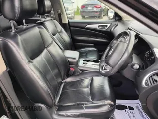 2017 Nissan Pathfinder Platinum with VIN 5N1DR2MM0HC913458, listed as a Copart auction lot 60730635 with 137,054 mi miles and Clean title. Bid and sale history available at DreamBid. Image 5.